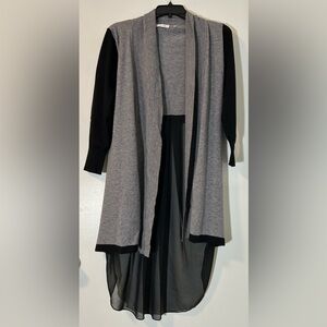 Neiman Marcus Gray and Black Open Cardigan